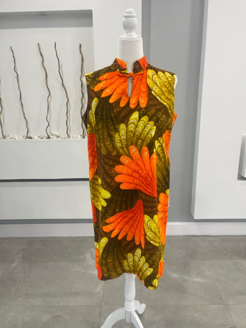 Sleeveless Mandarin Collar Floral Shift Dress - Orange & Yellow